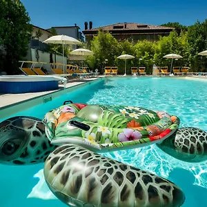 Tre Rose Hotel