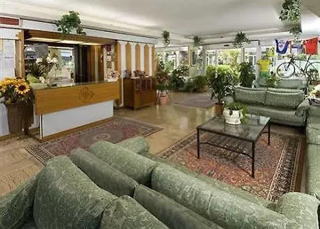 ***  Hotel Strand Riccione Itálie